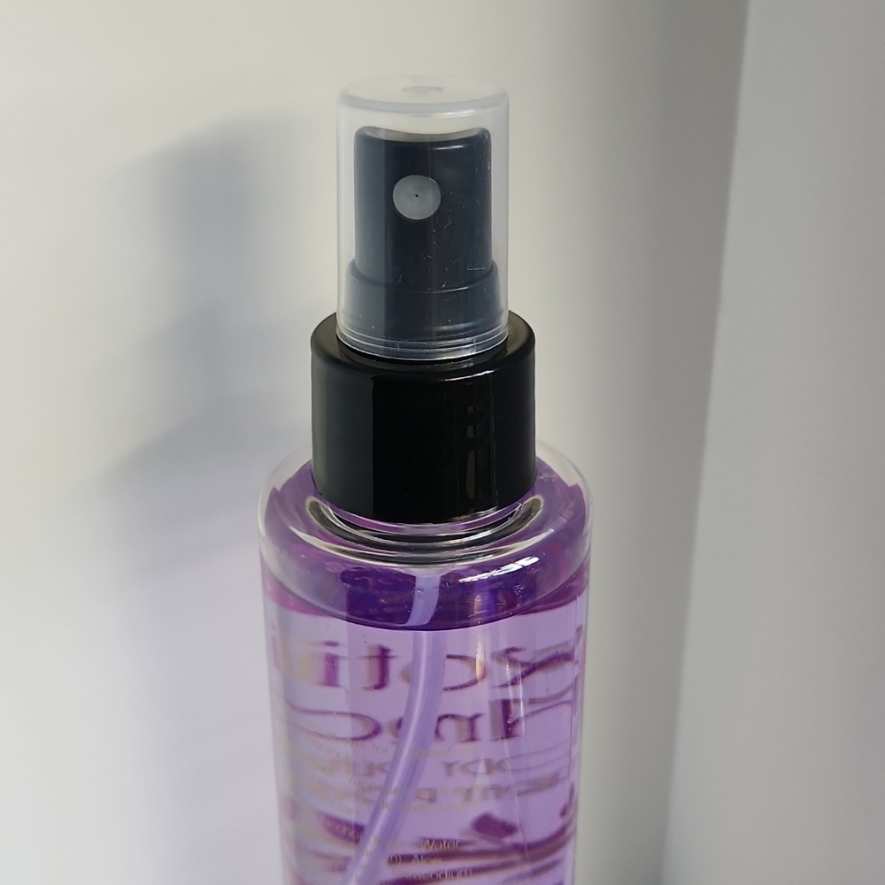 BeautiControl Body Exotics Amor Body Spray - Picture 5 of 7